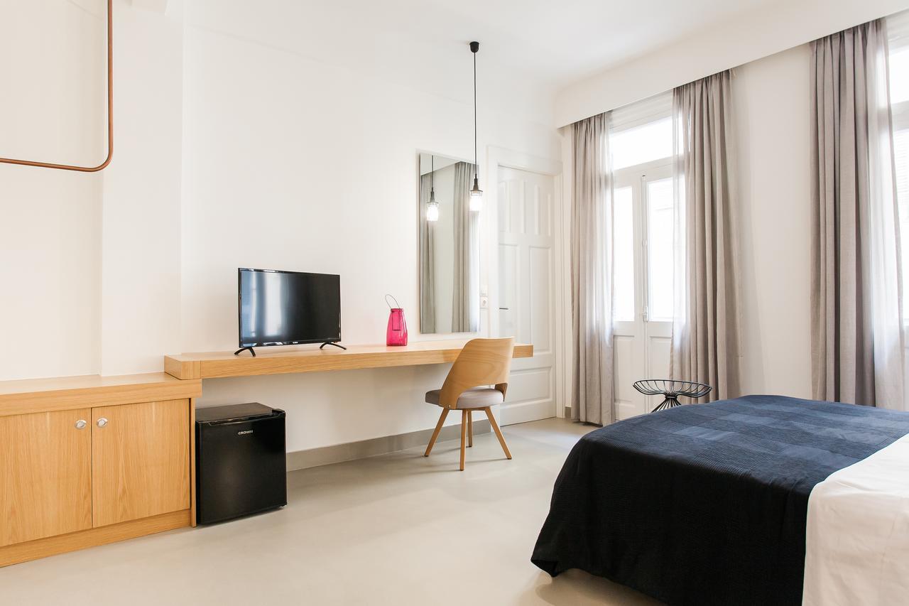 Monastiraki Suites By Livin Urbban Atenas Exterior foto
