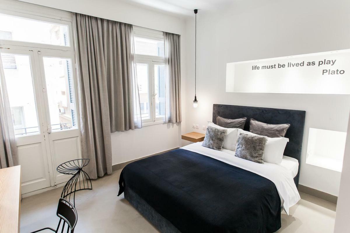 Monastiraki Suites By Livin Urbban Atenas Exterior foto